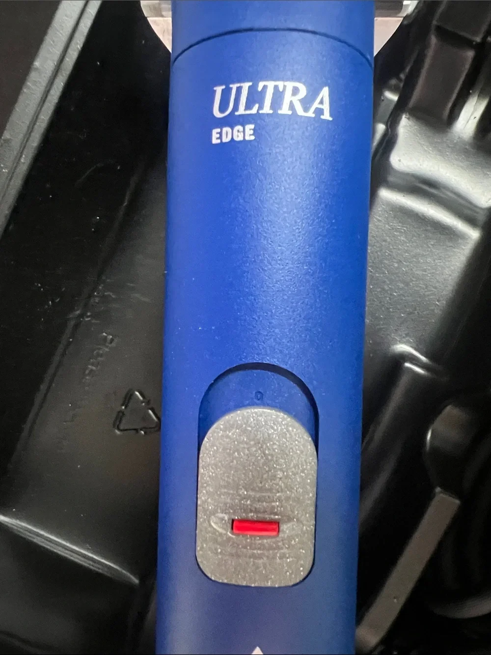 Andis UltraEDGE AGC Super 2-Speed Clipper – Metallic Blue